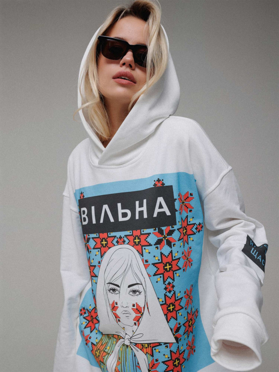 Women's suit with a print